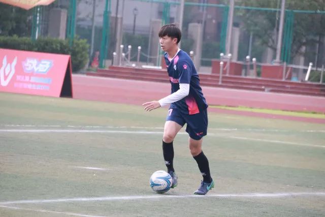 葡媒：巴萨、意甲俱乐部关注谢尔德鲁普，本菲卡要价最低4000万欧